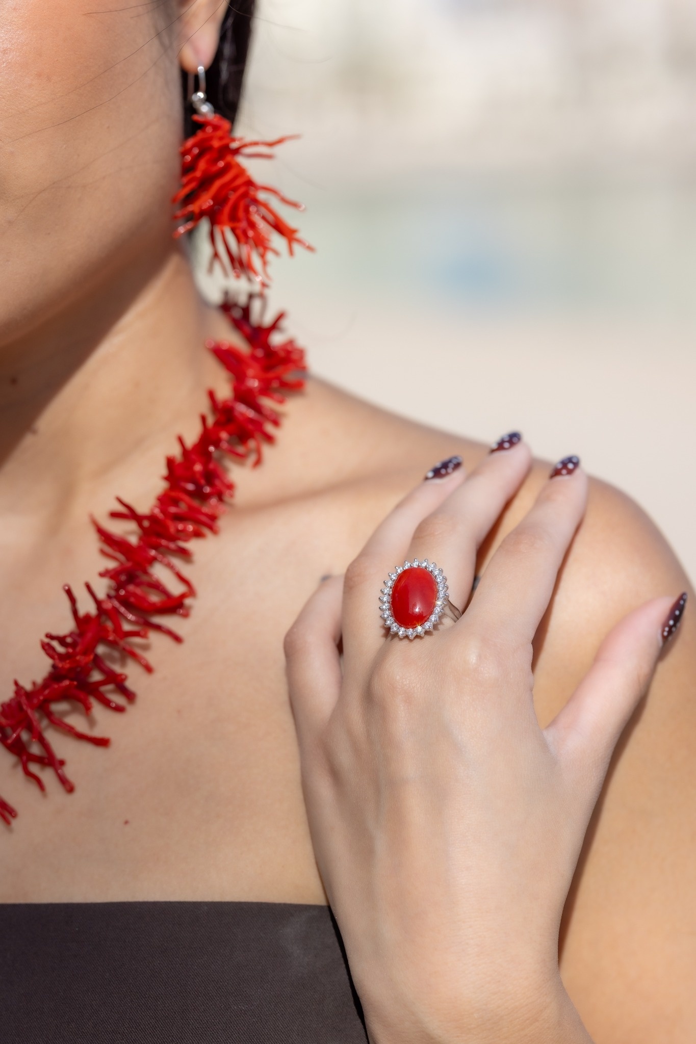 Anello a Spola con Diamanti