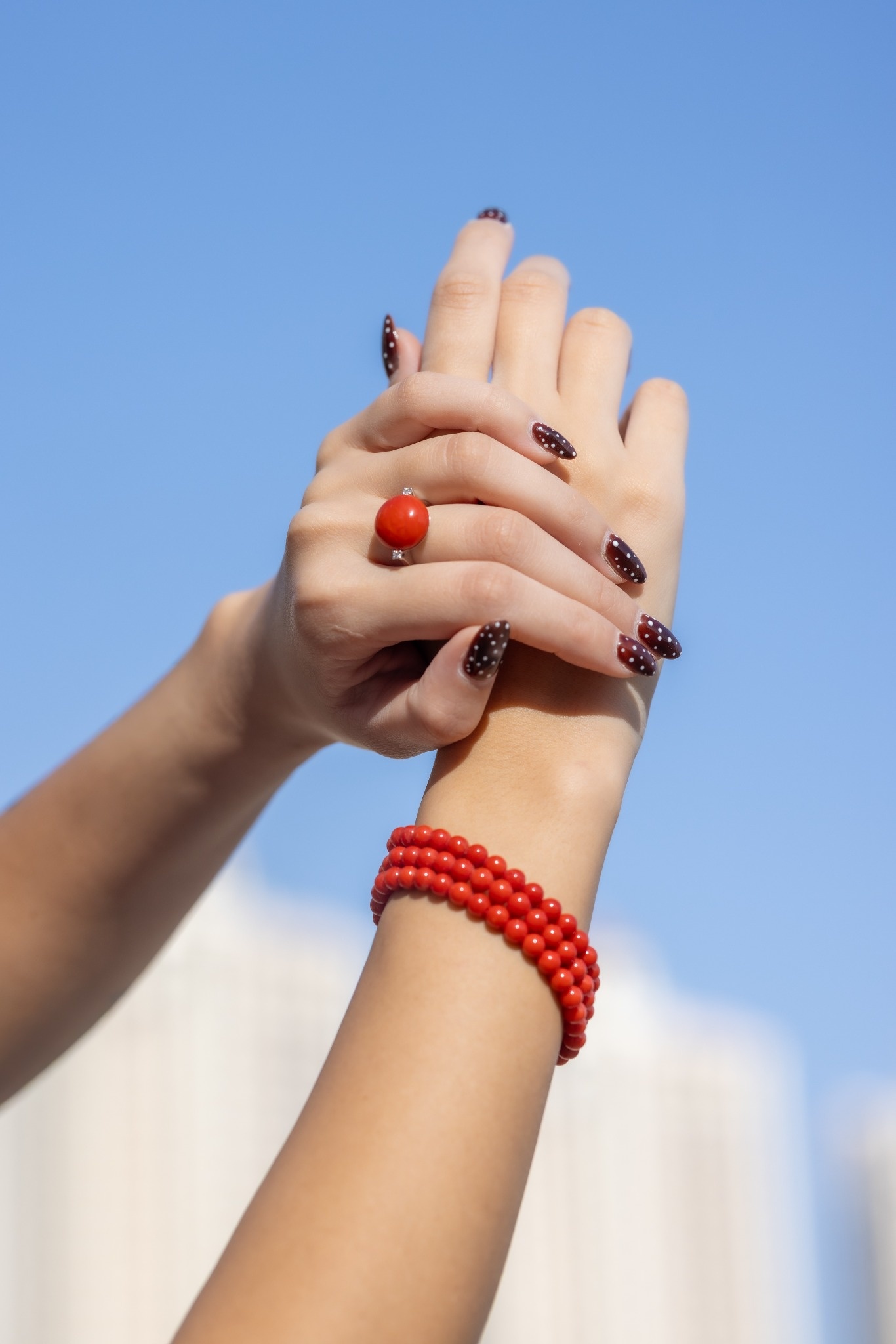 Anello Bottone con Diamanti